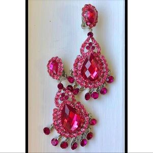Glamorous chandelier clip-on earrings